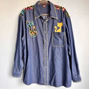 Vintage 90’s Women’s Harriton Cottagecore Cat Embroidered Denim Shirt Size 2X